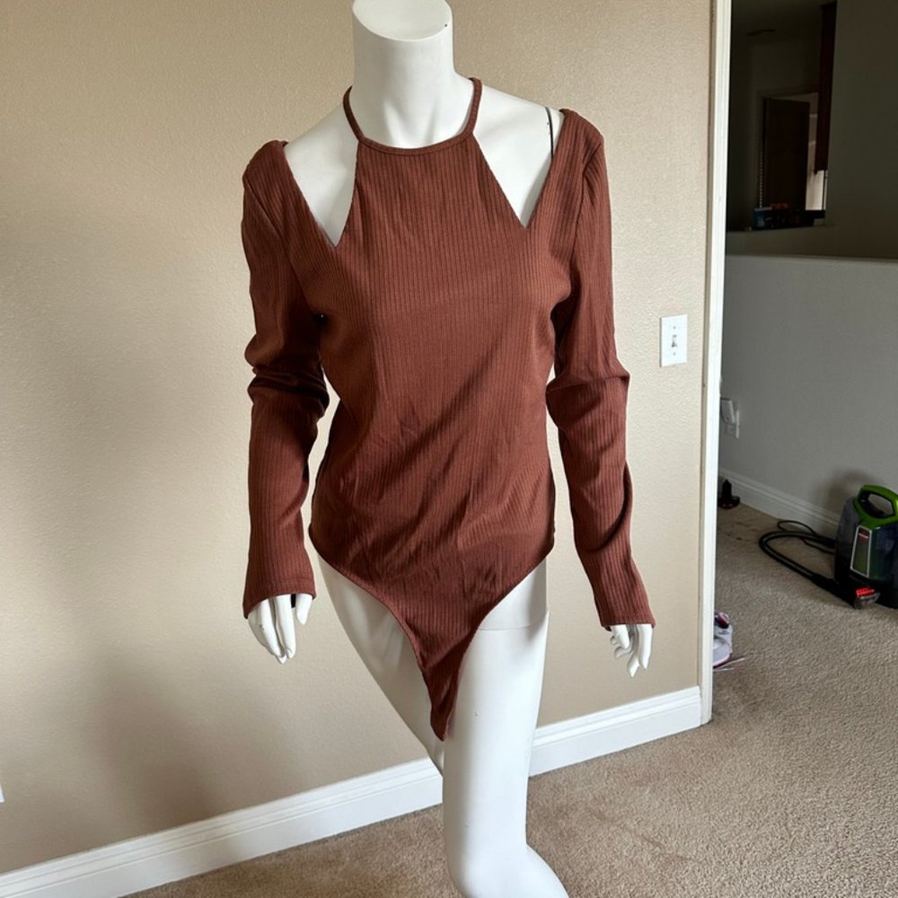 ASTR the Label Tan Solene Long Sleeve Bodysuit